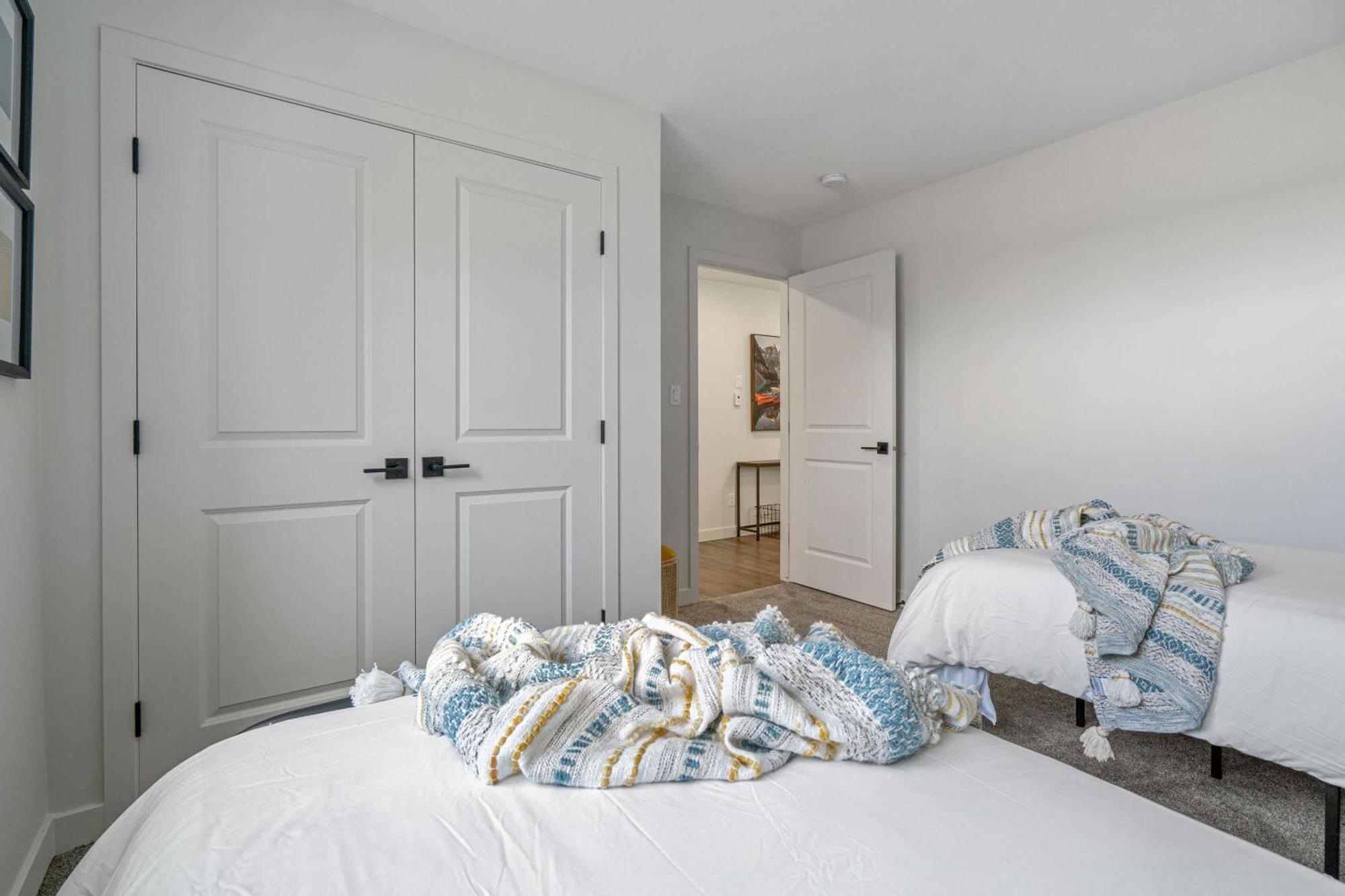 Livingston Way I Sleep 6 I Netflix I Kitchen I Tv Villa Pincher Creek Bagian luar foto