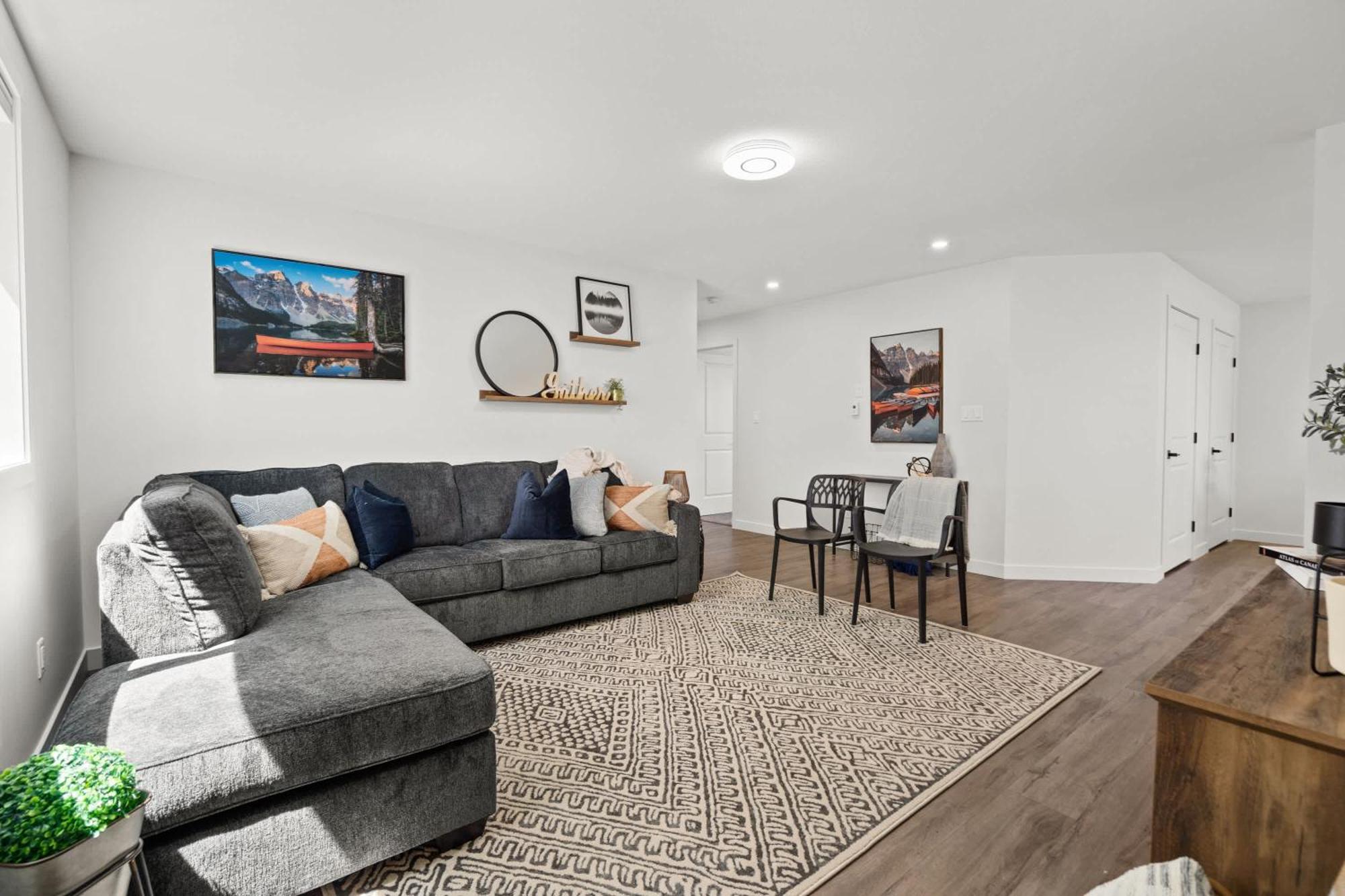 Livingston Way I Sleep 6 I Netflix I Kitchen I Tv Villa Pincher Creek Bagian luar foto